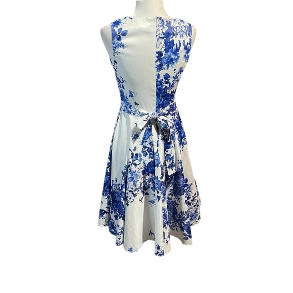 1861 Blue and White Floral Circle Skirt Dress - size Small - Zipper/Tie Back - Picture 3 of 13